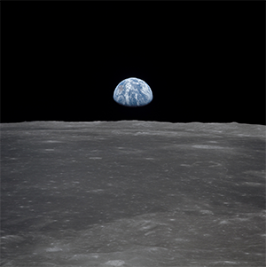 Apollo Earth shot