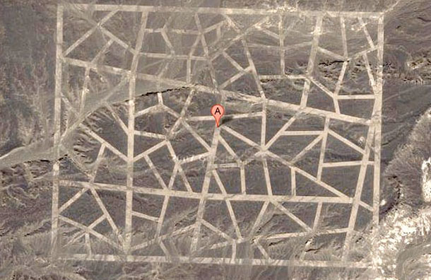 strange lines in gobi desert